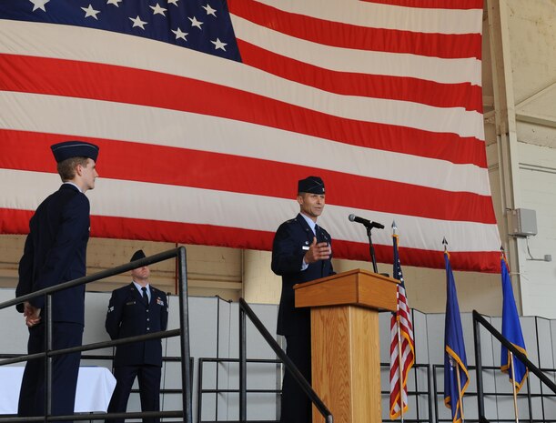 Col. Larry Broadwell (center) 9th Reconnaissance Wing commander, addresses the wing during a change of command ceremony at Beale Air Force Base, California July 8, 2016. Broadwell is Beale’s newest 9th RW commander. (U.S. Air Force photo by Staff Sgt. Robert M. Trujillo)