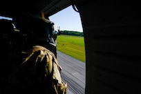 Sgt. Brandon Vititoe, a crew chief from the 11th Theater Aviation Command, conducts pre-flight checks during a joint training exercise with the 19th Engineer Battalion. The training took place on Fort Knox, Ky., from Jun 27-29. (Photos by Kevin Coates / Fort Knox Visual Information)