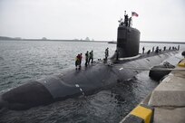 160613-N-WT427-093 BUSAN, Republic of Korea (June 13, 2016) The Virginia-class fast-attack submarine USS Mississippi (SSN 782) arrives at the Republic of Korea (ROK) Fleet base in Busan as part of a routine port visit. Mississippi is a member of Commander, Submarine Squadron (COMSUBRON) 1 and is based out of Pearl Harbor. (U.S. Navy photo by Mass Communication Specialist 3rd Class Jermaine M. Ralliford/RELEASED)

   