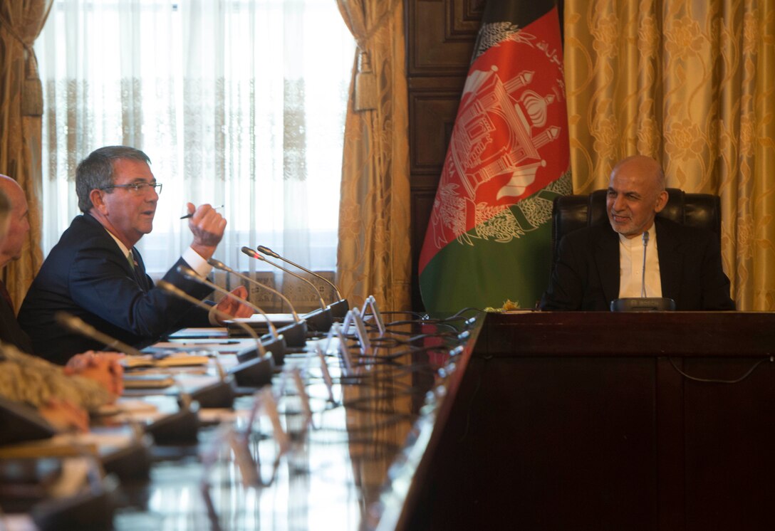Defense Secretary Ash Carter meets with Afghan President Ashraf Ghani in Kabul, Afghanistan, July 12, 2016. DoD photo by Navy Petty Officer 1st Class Tim D. Godbee