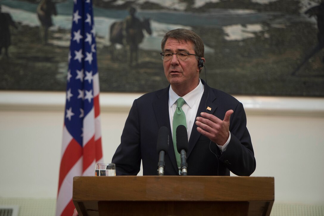 Defense Secretary Ash Carter speaks to reporters in Kabul, Afghanistan, July 12, 2016. Carter is in Afghanistan to meet with government leaders about Operation Resolute Support. DoD photo by Navy Petty Officer 1st Class Tim D. Godbee