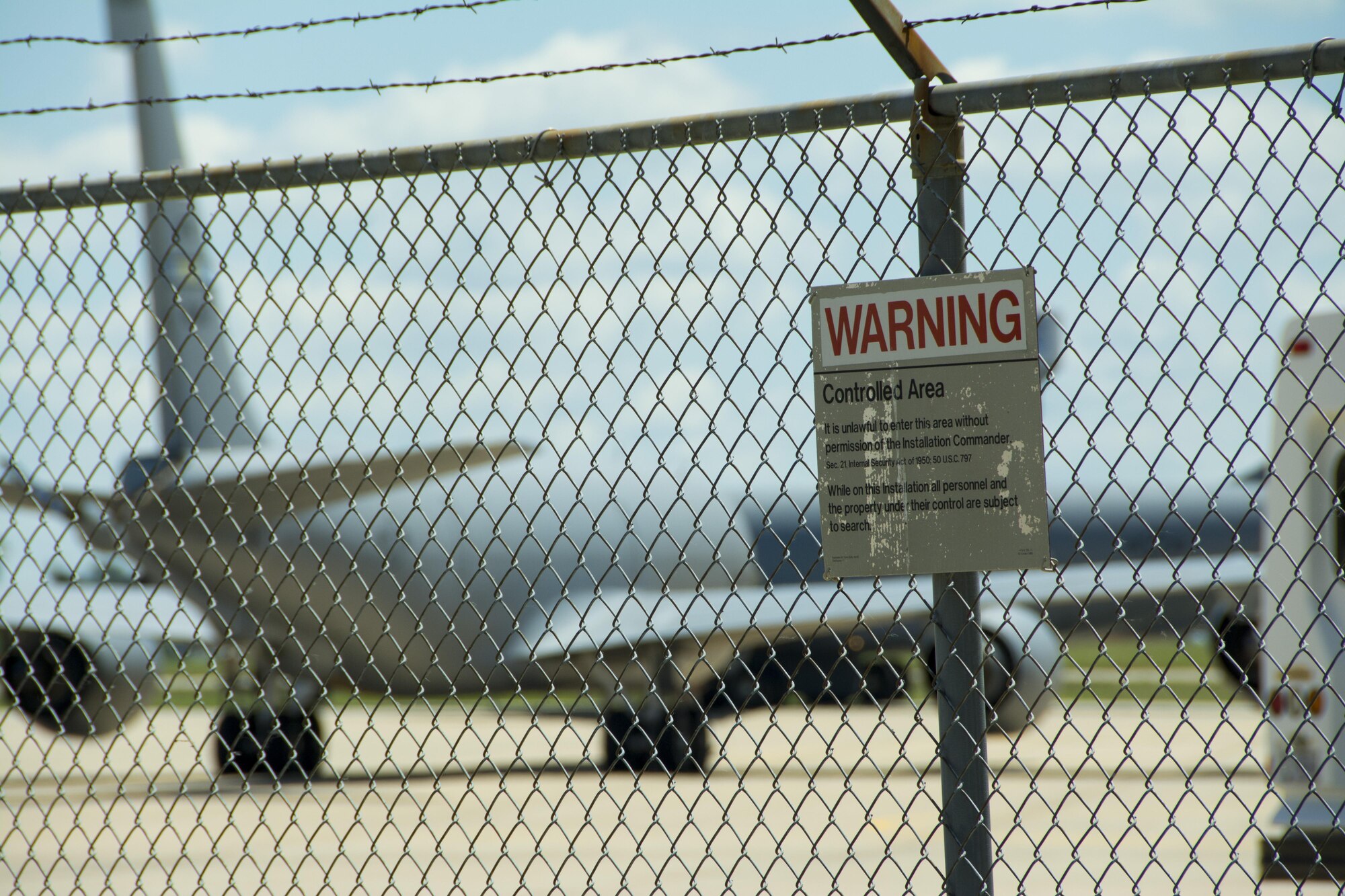 An 507th Air Refueling Wing KC-135 Stratotanker alert aircraft taxis from one ramp to another to accommodate for shifting winds during the June Operational Exercise 16 at Tinker AFB, Okla. JOE 16 areas of inspection included maintaining aircraft, securing critical assets, processing personnel and cargo, responding to and launching alert aircraft, running command post operations, and many other critical tasks. (U.S. Air Force Photo/Master Sgt. Grady Epperly)