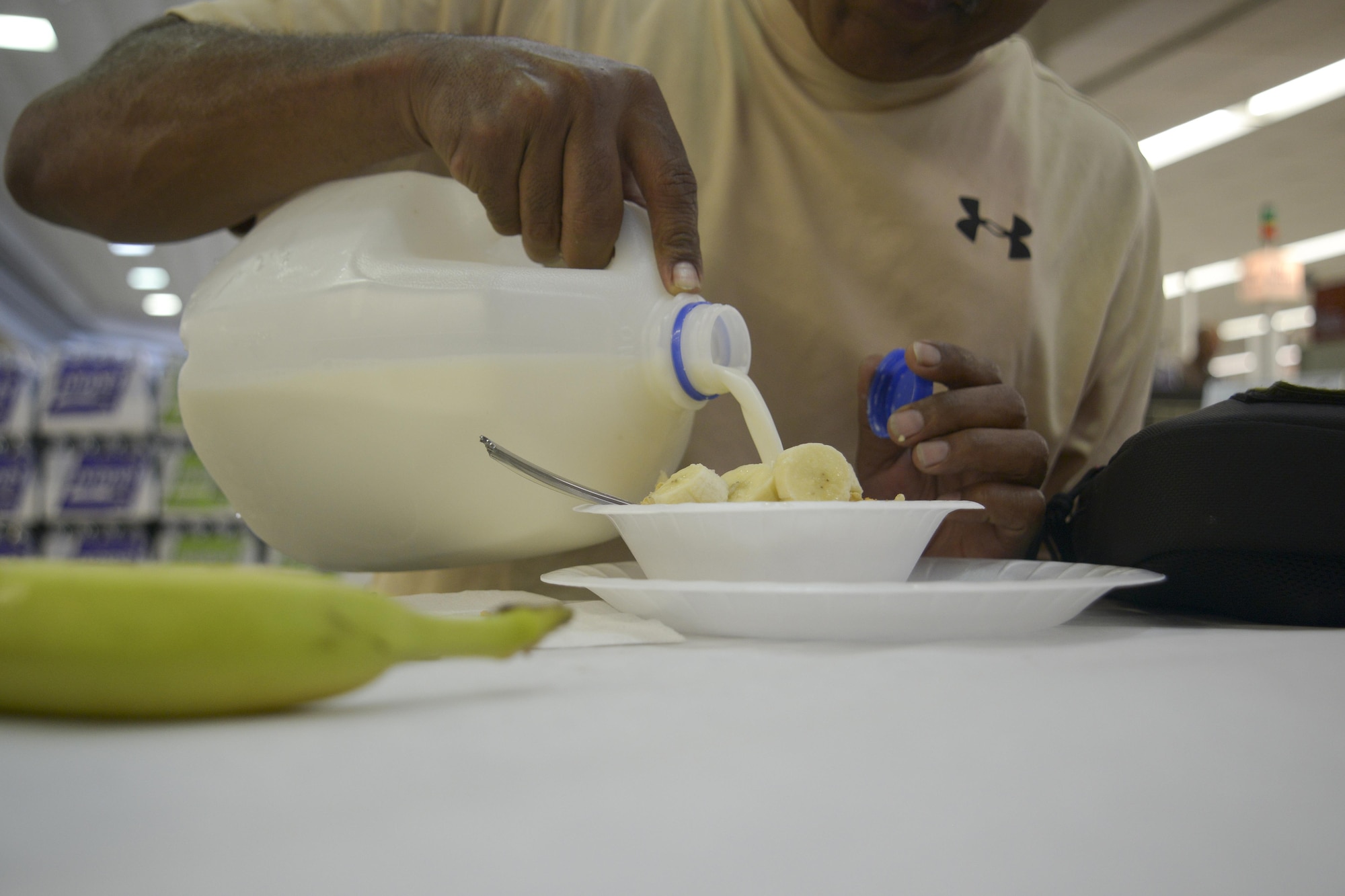 Robb Saunders, retired Army, has a healthy snack during the Healthy Lifestyle Festival at MacDill Air Base, Fla., July 15, 2016. The goal of the event was to raise awareness and encourage people to eat and live healthier. (U.S. Air Force photo by Airman 1st class Mariette Adams)