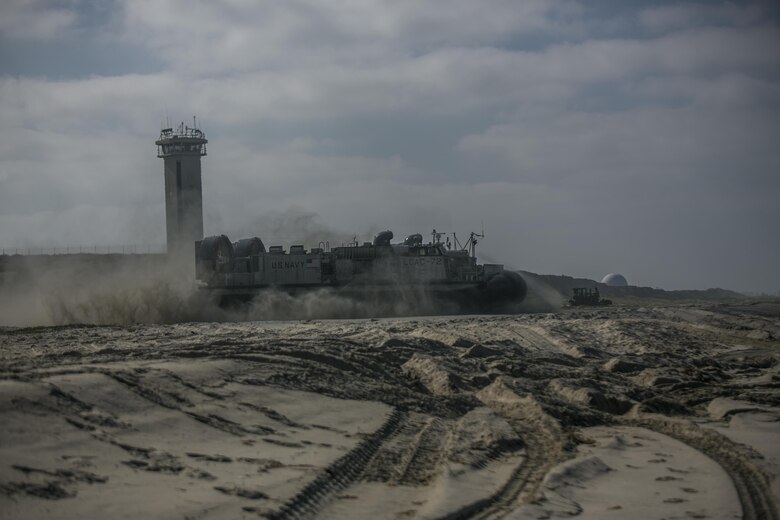 Marines with 4th Tank Battalion, 4th Marine Division, Marine Forces Reserve, departs the beach on a landing craft air cushion aboard Marine Corps Base Camp Pendleton, Calif., while conducting amphibious operations during their annual training, July 16, 2016. Annual training exercises ensure that Reserve Marines are trained and prepared for any future operation or contingency. (U.S. Marine Corps photo by Cpl. Gabrielle Quire/Released)
