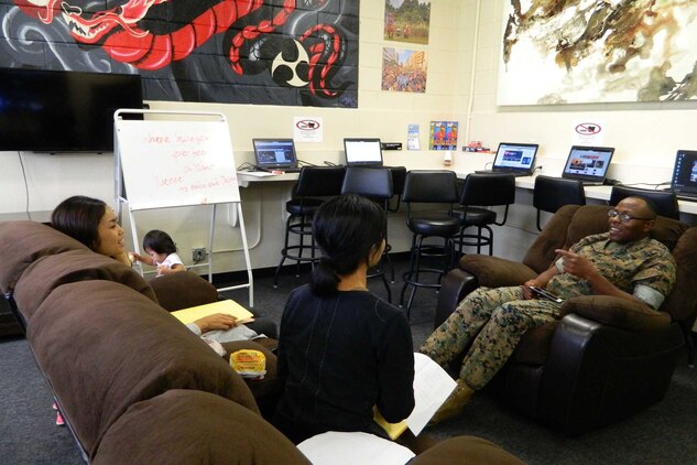 A Single Mother Who Grew Up At An Orphanage Is Striving To Learn English Okinawa Marines News Article Display