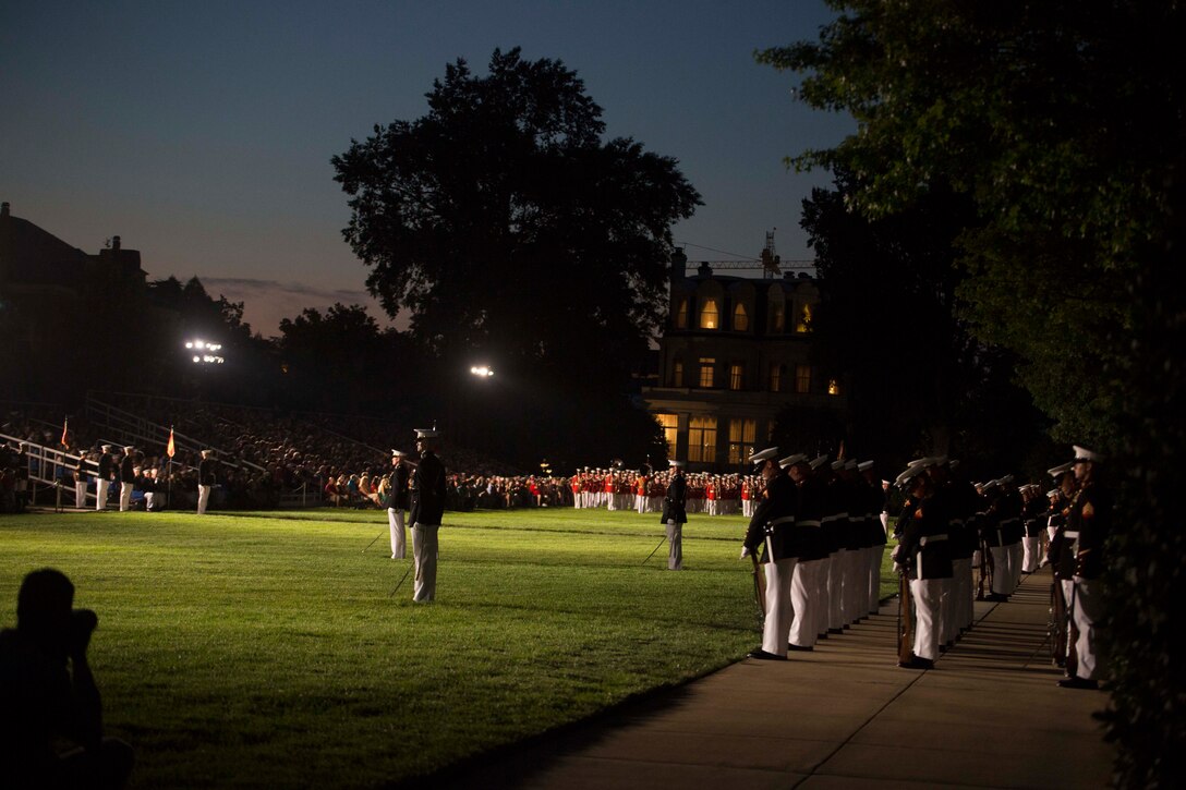 U.S. Marine Corps photo by Cpl Chi Nguyen/released
