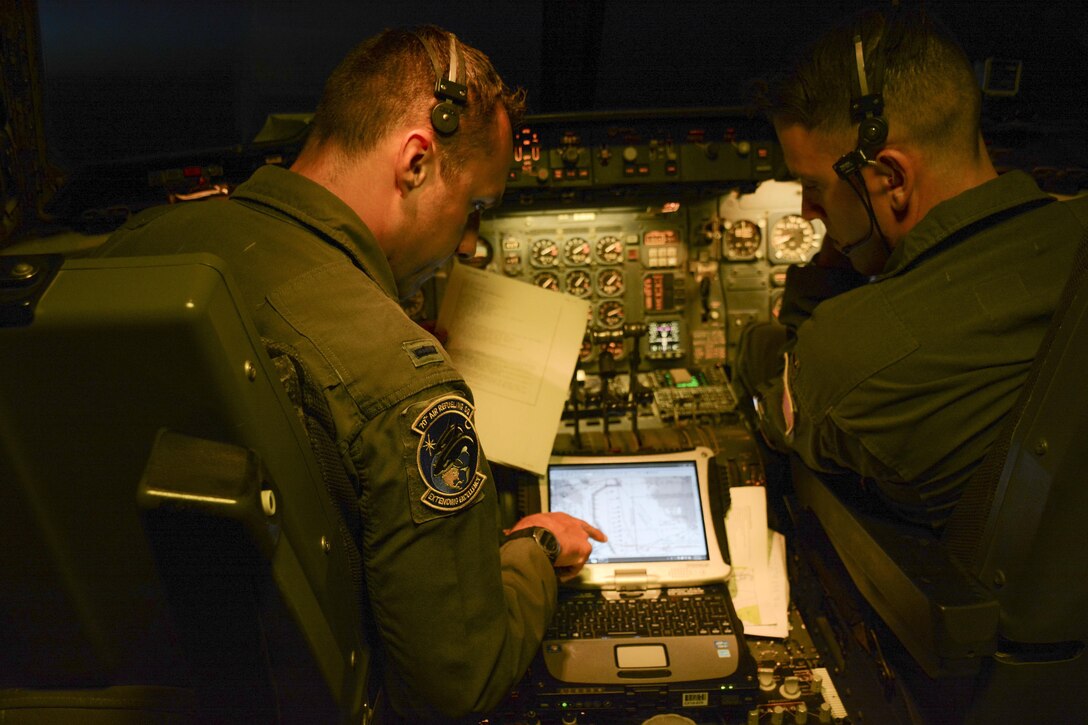 F-35A Lightning II aircraft receive aerial refuelings from a Travis KC-10 Extender July 13, 2016 on the flight from England to the United States. The fighters were returning to Luke Air Force Base, Arizona after participating in the world's largest air show. (U.S. Air Force photos by Staff Sgt. Madelyn Brown) 