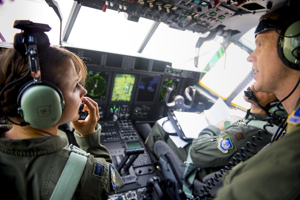 First-female amputee to return to cockpit > Space Base Delta 1 ...