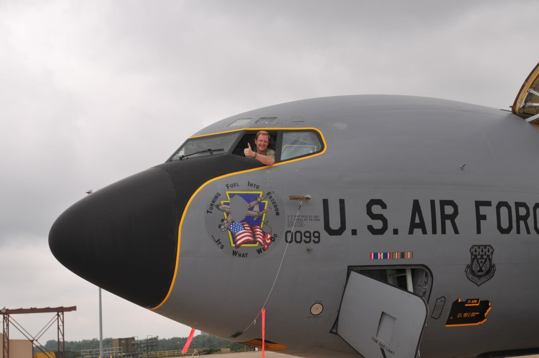 National Association of Priest Pilots tour the 171st Air Refueling Wing near Pittsburgh July 13, 2016 (U.S. Air National Guard Photo by Tech. Sgt. Michael Fariss)