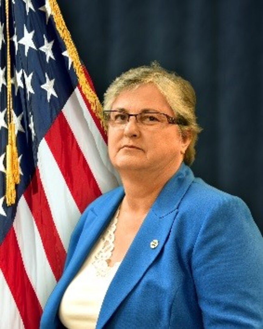 DLA Distribution San Joaquin deputy commander Susan Earle