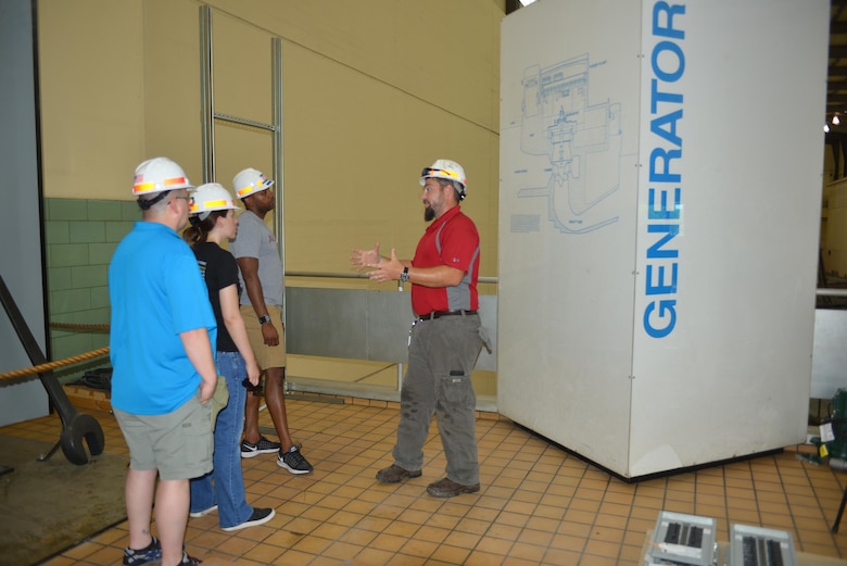 John Bell, a hydropower engineer at the Old Hickory Power Plant in Hendersonville, Tenn., explains how water is generated, it's functions and how it is managed to Stratford STEM High School teachers during an externship with the U.S. Army Corps of Engineers Nashville District July 21, 2016. 
