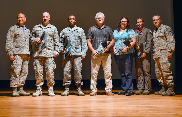 (U.S. Air Force Photo/Airman Megan Munoz)