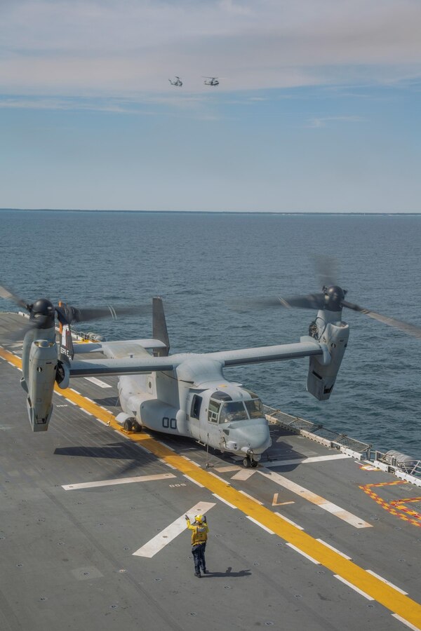 (U.S. Marine Corps photo by Cpl. Ryan G. Coleman / 22 Marine Expeditionary Unit/ Released)