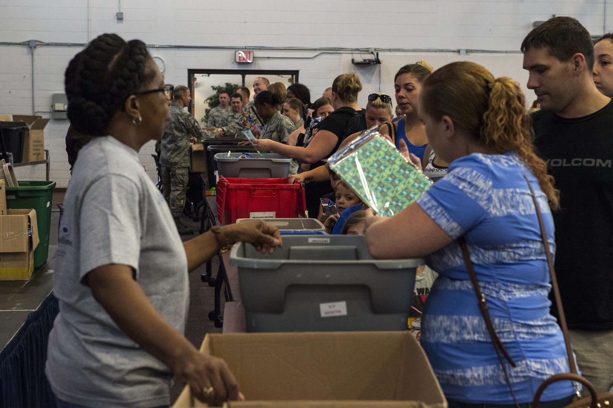 Attendees pick out school supplies during the Back to School Brigade, July 27, 2016, at Moody Air Force Base, Ga. Operation Homefront is a nonprofit organization that provides assistance to the families of service members and wounded warriors. (U.S. Air Force photo by Airman 1st Class Janiqua P. Robinson)