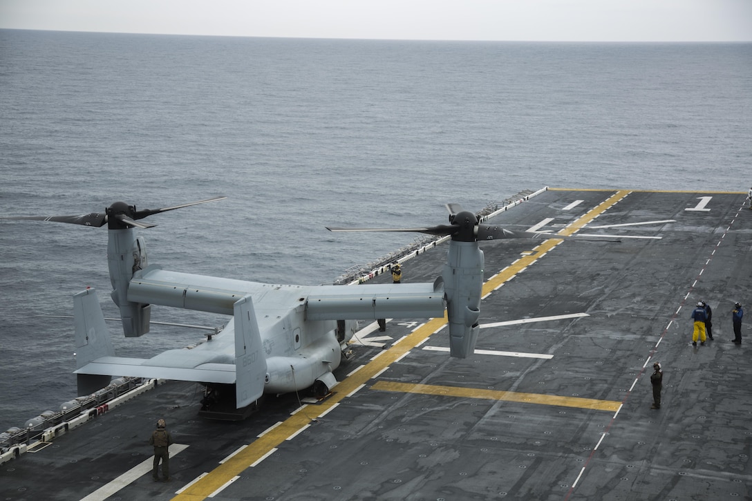 VMM-264 Conducts Flight Operations