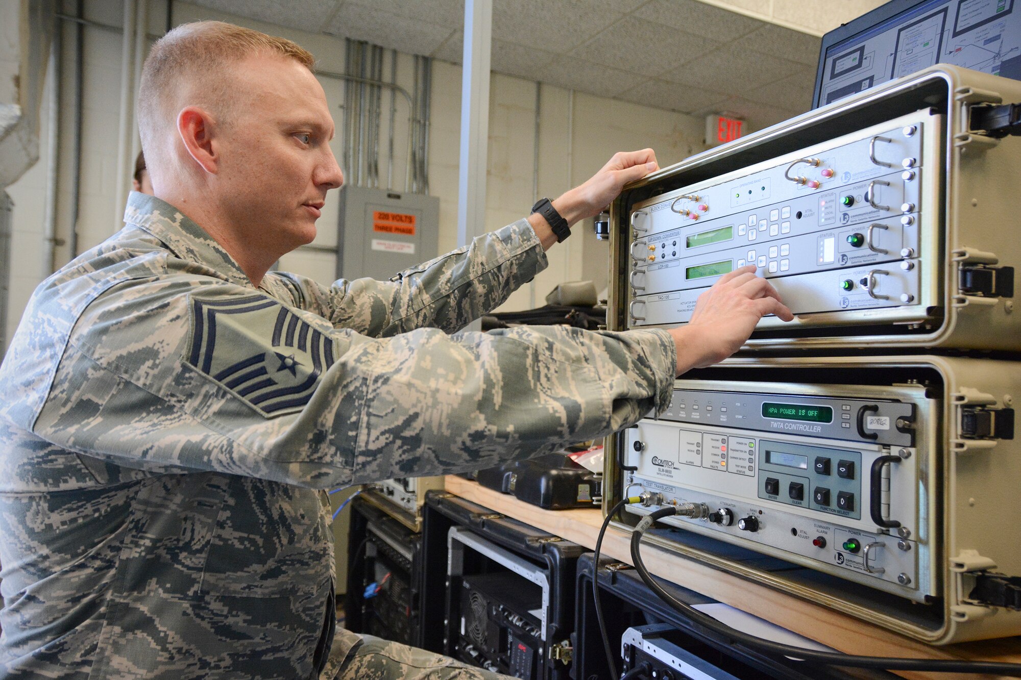 Senior Master Sgt. Mark Farmer, a space systems operations superintendent assigned to the 114th Space Control Squadron at Patrick AFB, Florida, monitors satellite networking equipment June 3, 2016. Farmer is the Air National Guard's 2016 Outstanding Senior NCO of the Year and one of the U.S. Air Force's 12 Outstanding Airmen of the Year. (U.S. Air National Guard photo by Tech. Sgt. William Buchanan, 125th Fighter Wing Public Affairs)