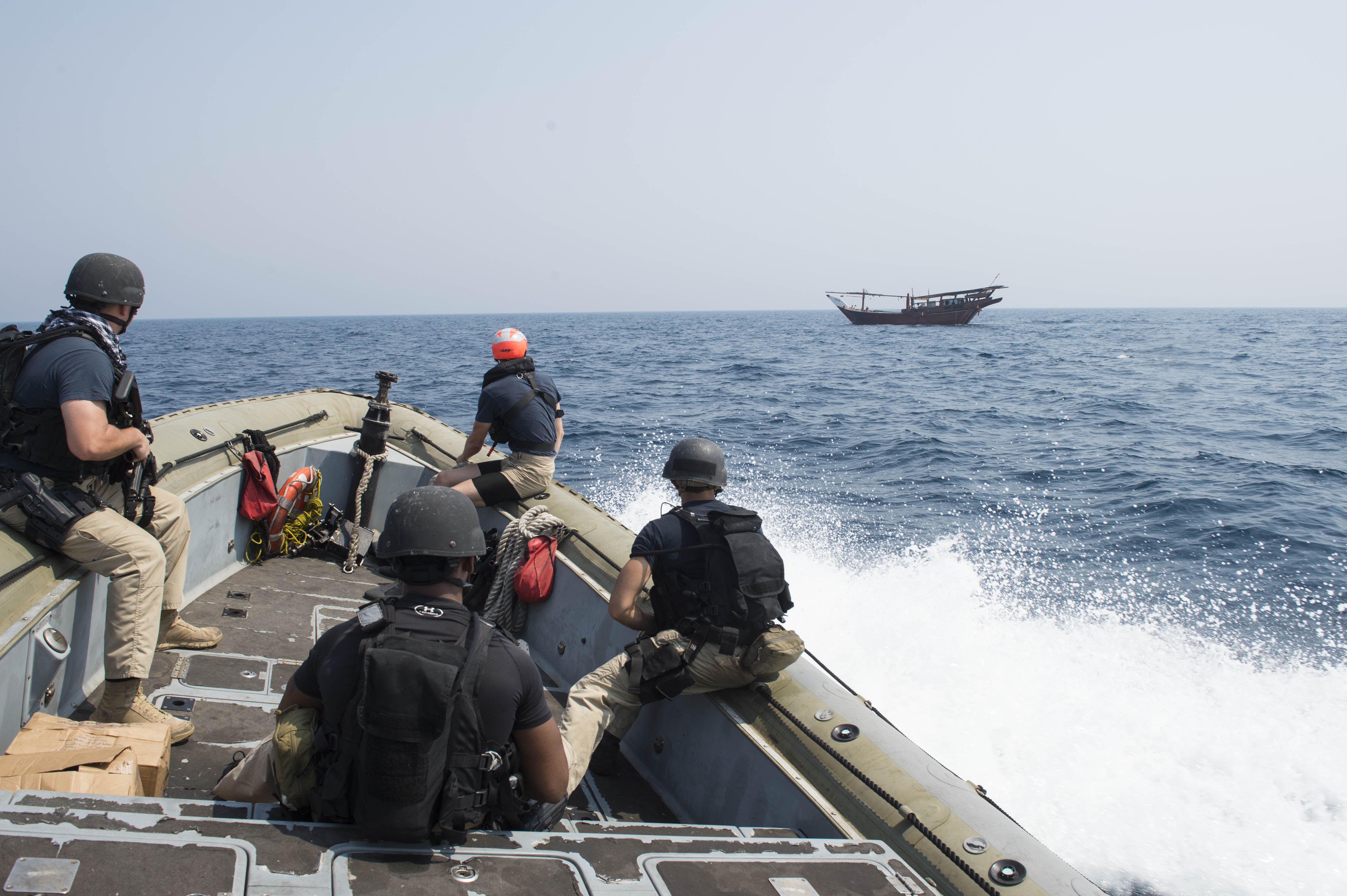 U.S. Navy, Yemen Coast Guard Coordinate in First SOLAS Since 2013 > U.S