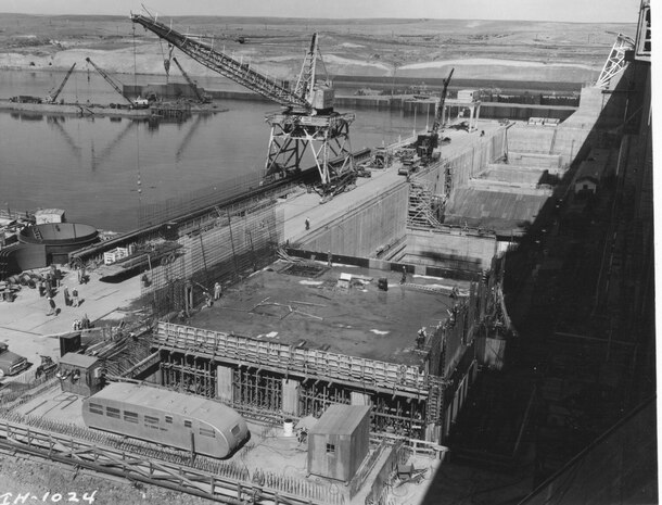 Ice Harbor Lock and Dam upstream of the Tri-Cities on the Lower Snake River celebrated its 50th anniversary of construction by the U.S. Army Corps of Engineers, June 16, 2012 at the dam. It was built from 1956 to 1962 and dedicated by Vice-President Lyndon B. Johnson on May 9, 1962. Corps of Engineers photos. (Powerhouse construction, looking North)