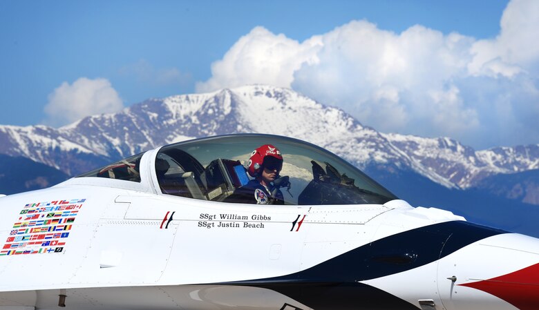Capt. Nicholas Eberling, U.S. Air Force Thunderbird’s lead solo pilot, lands at Peterson Air Force Base, Colo., on May 30, 2016. The U.S. Air Force Air Demonstration Squadron, the Thunderbirds, performs precision aerial maneuvers demonstrating the capabilities of Air Force high performance aircraft to people throughout the world. (U.S. Air Force photo by Airman 1st Class Dennis Hoffman)