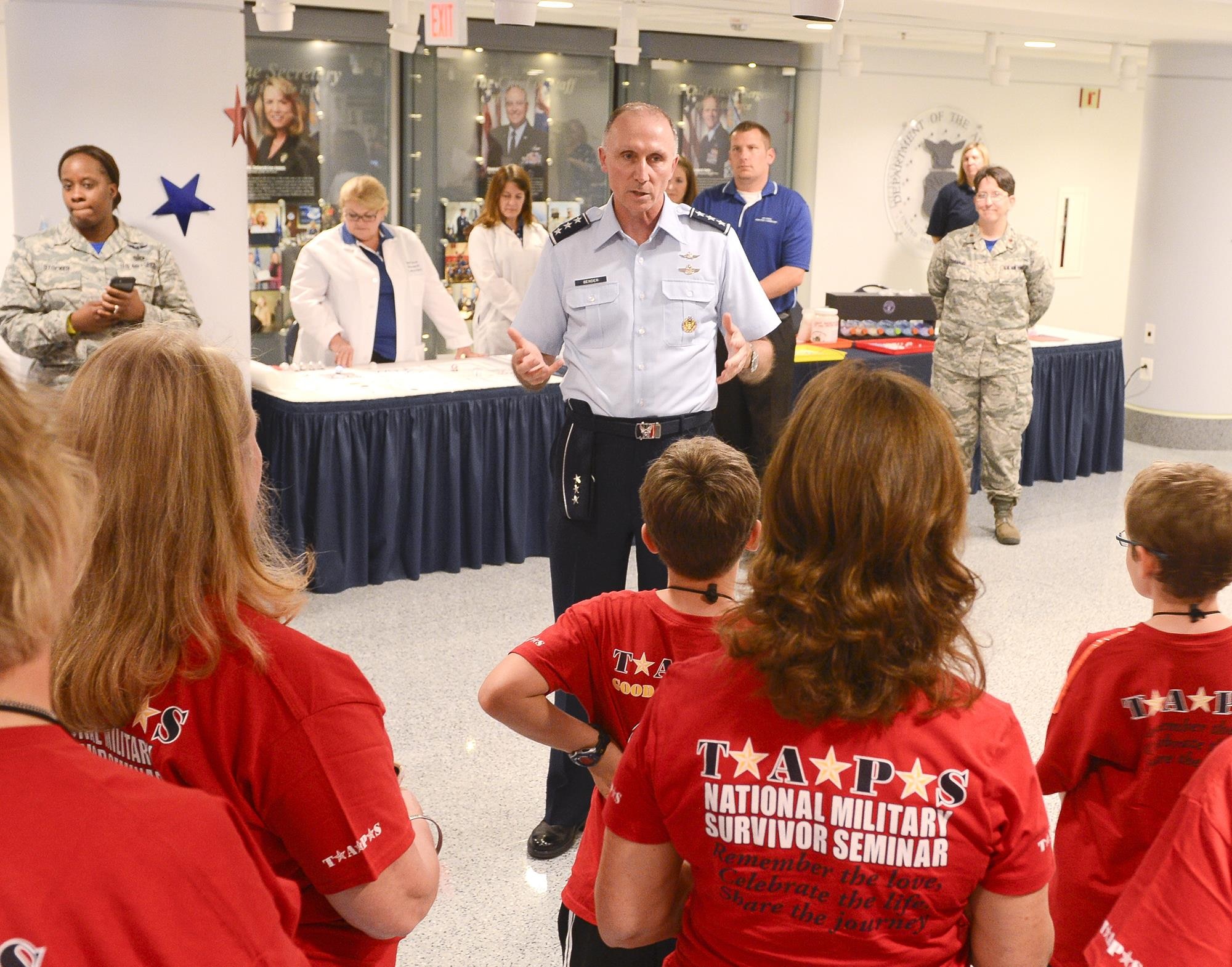 Lt. Gen. William J. Bender, the Air Force’s information dominance chief and chief information officer, welcomes survivors of fallen service members during a tour of the Pentagon in Washington, D.C., May 27, 2016. Defense Secretary Ash Carter and his wife Stephanie hosted more than 300 family members during family night in the Pentagon. (U.S. Air Force photo/Andy Morataya) 