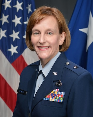 BRIGADIER GENERAL LEE ANN T. BENNETT > U.S. Air Force > Biography Display