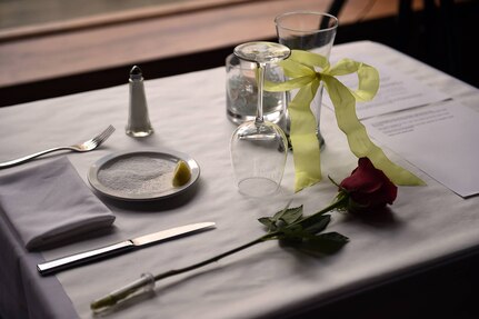 A place set remains empty at the Chicago Gold Star Family Breakfast signifying the service members who have lost their lives or are prisoners of war in service of their country, paying the ultimate sacrifice for our nation's freedoms.
(Photo by Sgt. Aaron Berogan)