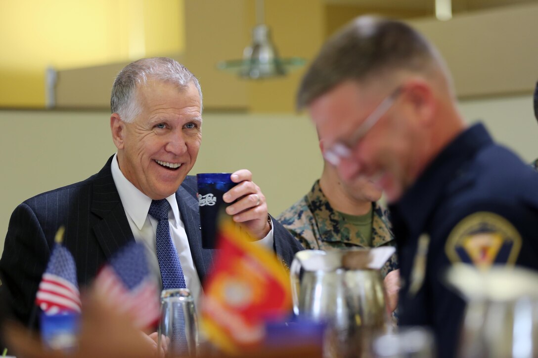 Sen. Thom Tillis talks with members of the Marine Corps Air Station Cherry Point community during a visit at MCAS Cherry Point, N.C., June 1, 2016. Tillis visited the air station to address the needs and priorities of the base, and assess the Marine Corps’ presence in North Carolina. Tillis also toured Fleet Readiness Center East. Tillis is a North Carolina senator. (U.S. Marine Corps photo by Lance Cpl. Mackenzie Gibson/Released)
