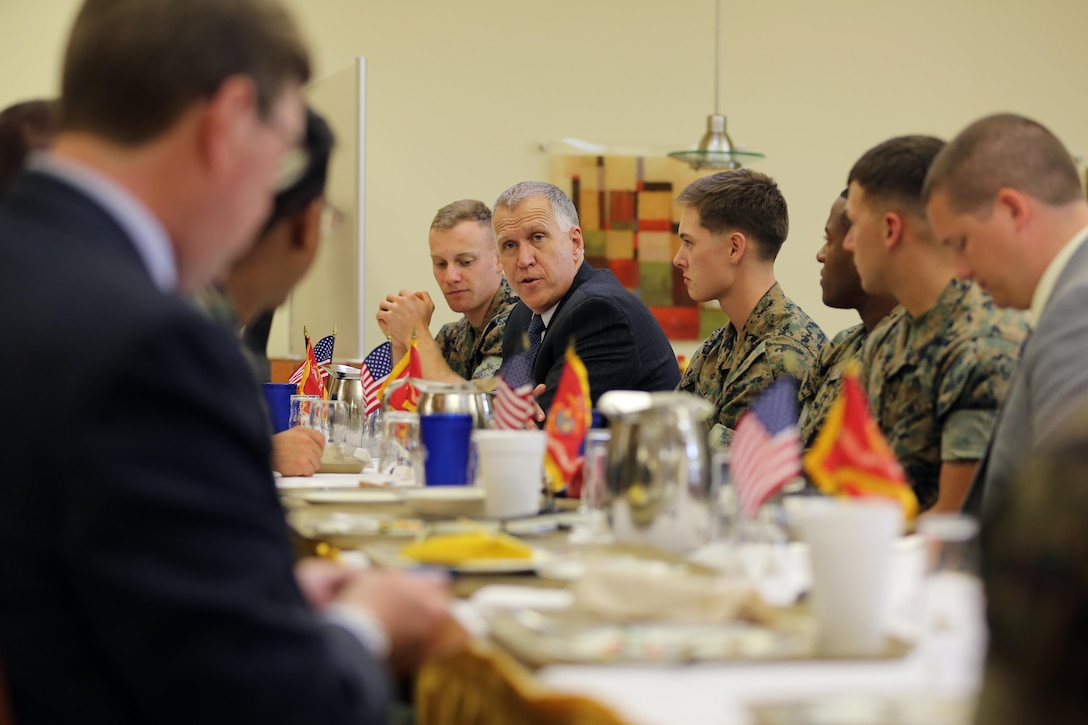 Sen. Thom Tillis talks to Marines during a visit at Marine Corps Air Station Cherry Point, N.C., June 1, 2016. Tillis visited the air station to address the needs and priorities of the base, and assess the Marine Corps’ presence in North Carolina. Tillis also toured Fleet Readiness Center East. Tillis is a North Carolina senator. (U.S. Marine Corps photo by Lance Cpl. Mackenzie Gibson/Released)