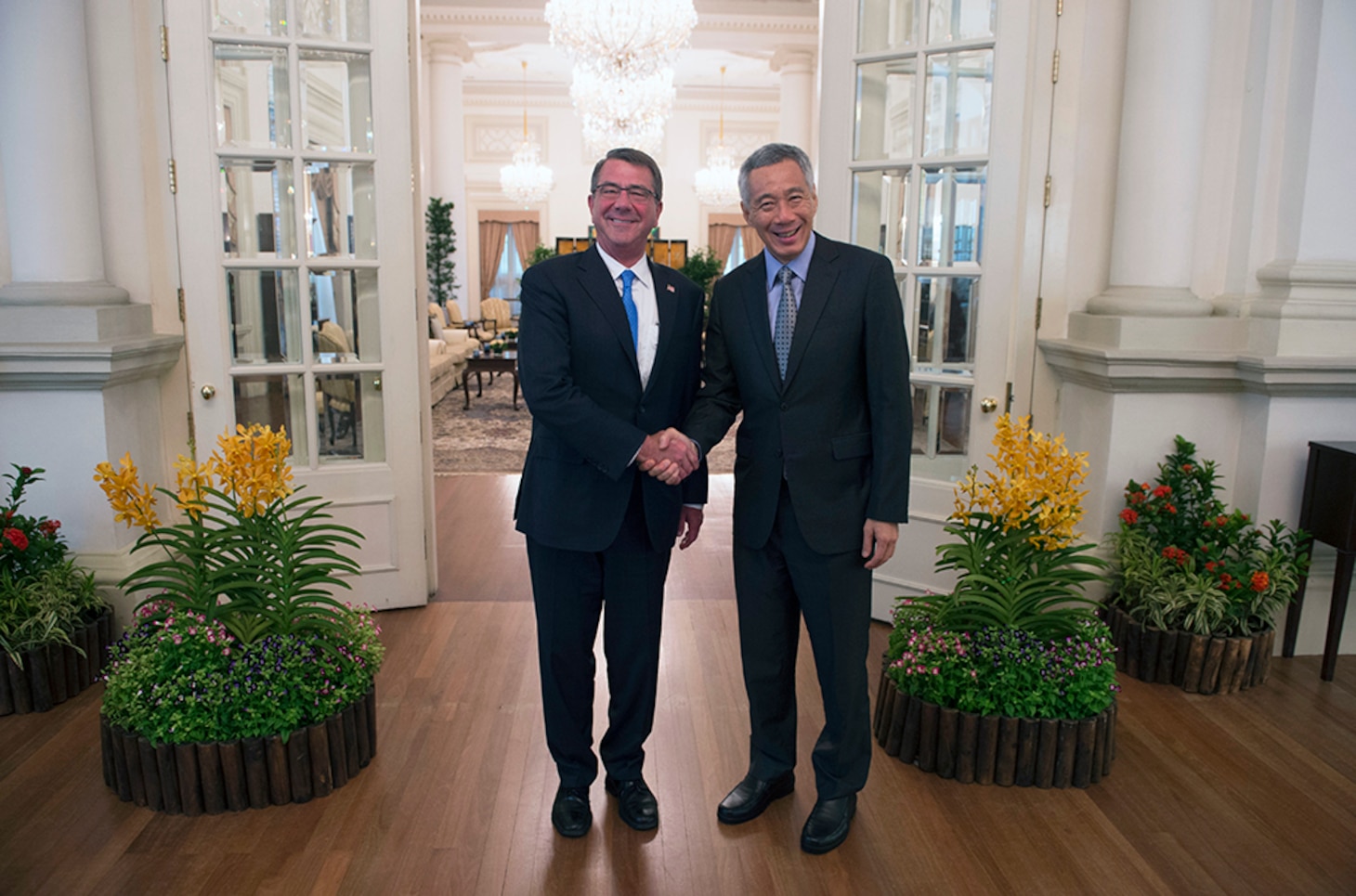 SINGAPORE (June 3, 2016) Secretary of Defense Ash Carter greets Singapore Prime Minister Mr Lee Hsien Loong  in Singapore, June 3, 2016. Carter is in Singapore attending the 15th International Institute for Strategic Studies Asia Security Summit. 