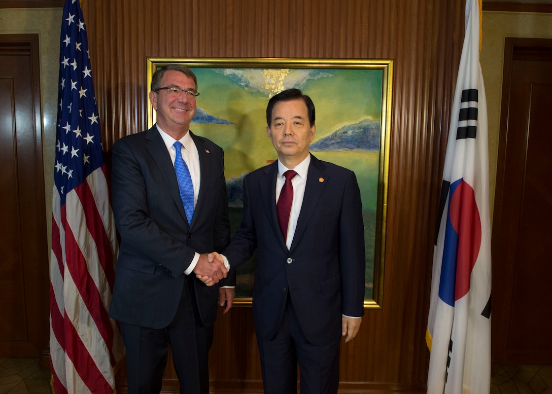 Defense Secretary Ash Carter poses for a photo with Republic of Korea Defense Minister Han Min-koo prior to a bilateral meeting in Singapore, June 4, 2016. DoD photo by Navy Petty Officer 1st Class Tim D. Godbee