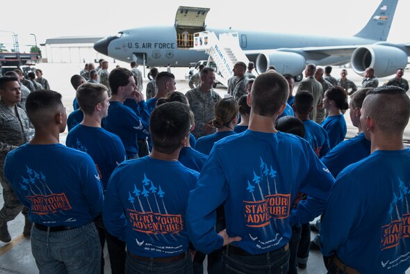 Senior Master Sgt. Johns, mentors Air Force Reserve recruits with the 940th Air Refueling Wing Development and Training Flight after the re-designation ceremony and leadership assumptions of command. Johns talked to them about their many different potential career paths within the Air Force Reserve. (U.S. Air Force photo by Staff Sgt. Brenda Davis/released)