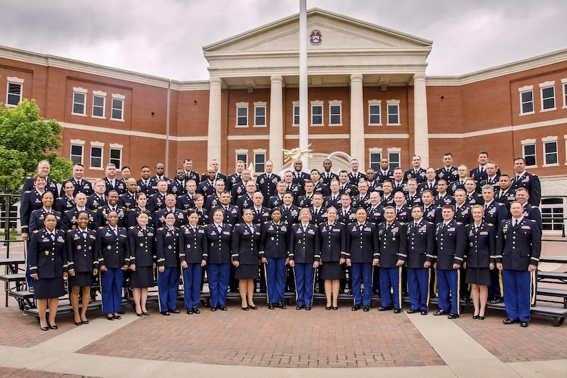 On 10 June, the Army Reserve will have the largest representation of Army Reserve resident Officers graduating from the Command General Staff Officers College (CGSOC) on record. Ninety-eight Army Reserve students will walk the stage and then proceed to their next duty assignment to continue with outstanding contribution to the Army Reserve & total Army.