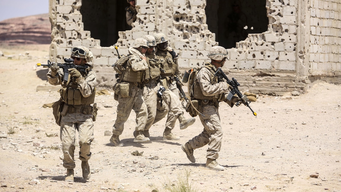 Marines with 1st Battalion, 2nd Marine Regiment, 2nd Marine Division evacuate a simulated casualty during the Eager Lion 16 final exercise in Al Quweyrah, Jordan, May 24, 2016. Eager Lion is a recurring exercise between partner nations designed to strengthen military-to-military relationships, increase interoperability, and enhance regional security and stability. 