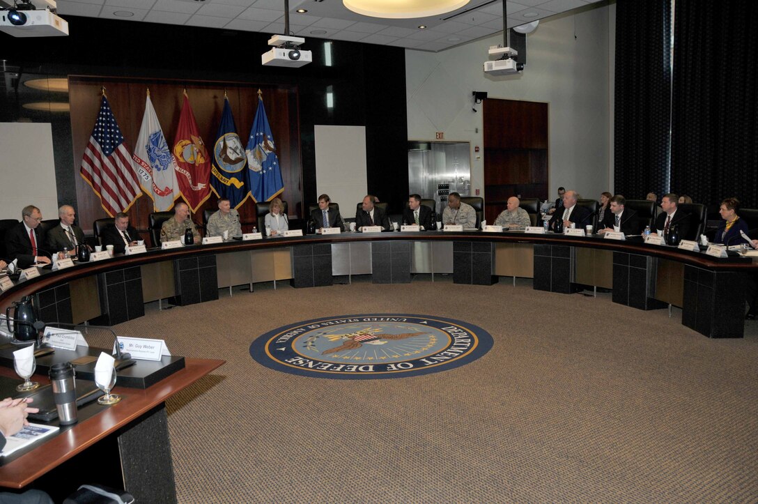 Senior leaders discuss pressing technological issues during DISA/DLA Day.