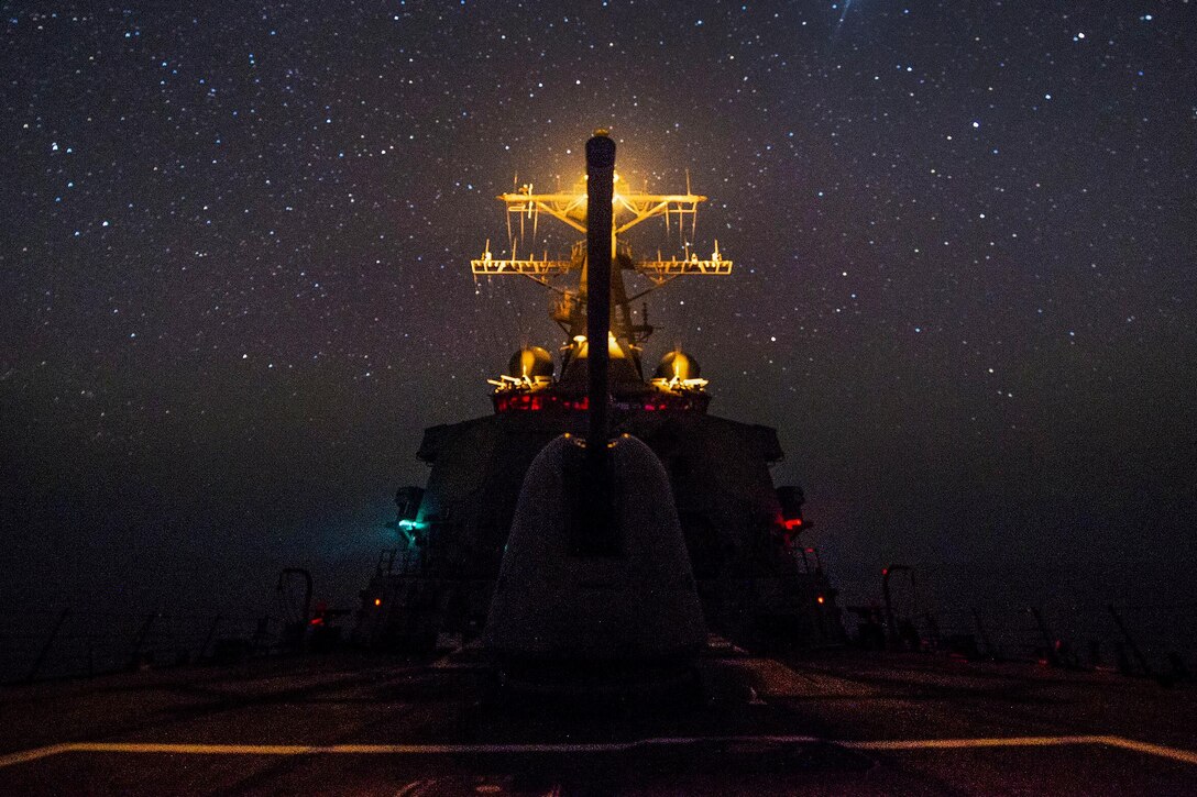 The USS Gonzalez transits the Gulf of Aden, June 1, 2016. The guided-missile destroyer is supporting Operation Inherent Resolve, maritime security operations and theater security cooperation efforts in the U.S. 5th Fleet area of operations. Navy photo by Petty Officer 3rd Class Pasquale Sena