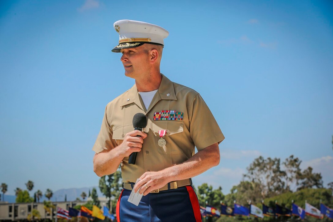 7th Engineer Support Battalion Change Of Command