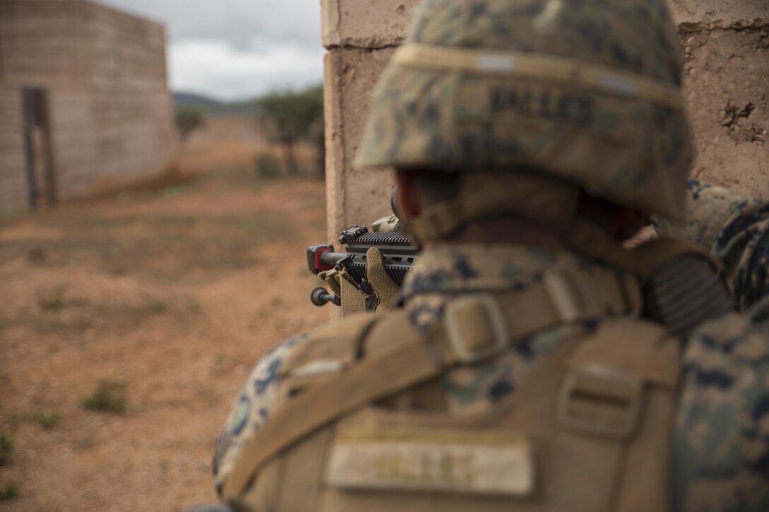 A Marine with Company C, 1st Battalion, 1st Marine Regiment, posts security during Exercise Predator Strike at Cultana Training Area, South Australia, Australia, June 5, 2016. Predator Strike, a yearly exercise taken place in Australia with Marine Rotational Force – Darwin, allows Marines to enhance their skills and train with the Australian Defence Force.
