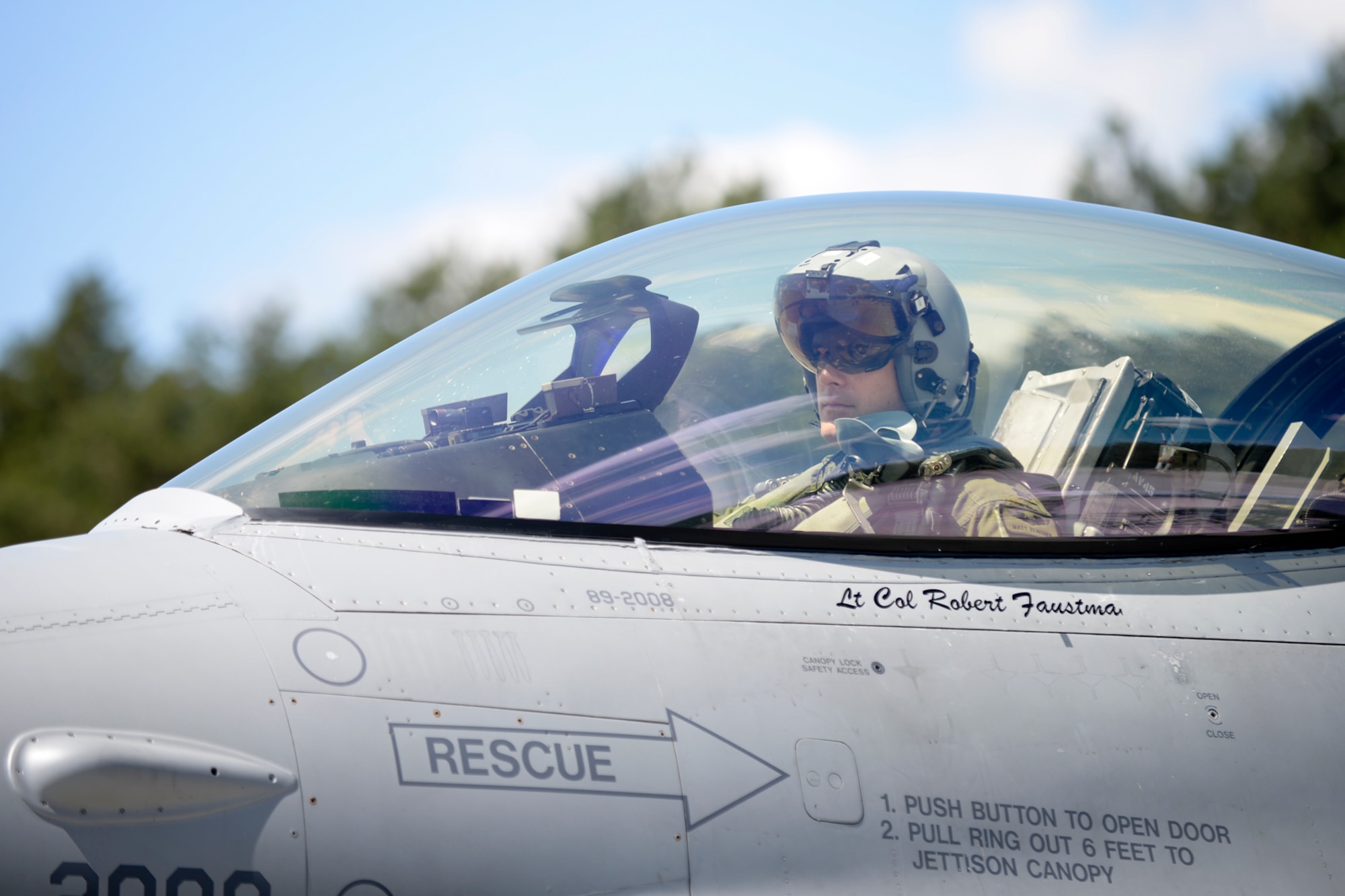 An F-16 Fighting Falcon pilot from the 31st Fighter Wing, Aviano Air Base, Italy, prepares for take-off during Aviation Detachment Rotation 16-3 at Lask Air Base, Poland, June 7, 2016. While in Poland as part of regular quarterly training for AvDet Rotation 16-3, the participating units will also support exercises Baltic Operations 2016, Saber Strike 2016, Swift Response 2016 and Anakonda 2016, which will be occurring concurrently. (U.S. Air Force photo/Senior Airman Erin Babis)