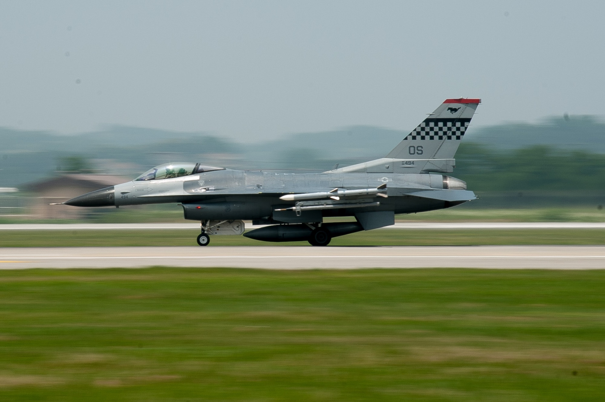 A U.S Air Force F-16 Fighting Falcon from the 36th Fighter Squadron takes off from Osan Air Base, Republic of Korea, during Buddy Wing 16-5, June 9, 2016.  Buddy Wing missions are an opportunity for pilots to integrate their service-specific fundamentals of air-to-air combat training. (U.S. Air Force photo by Staff Sgt. Jonathan Steffen/Released)