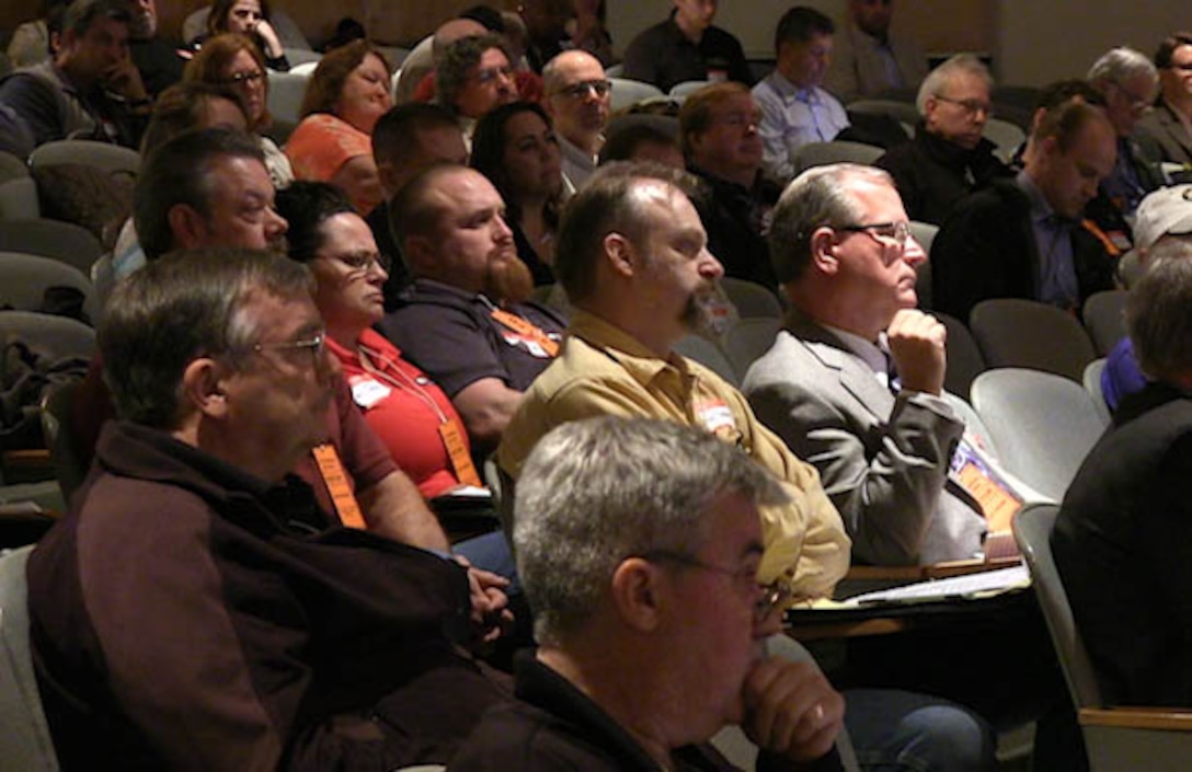 More than 200 people attended the U.S. Army Corps of Engineers’ industry day events April 26 and 27, 2016. Attendees represented businesses such as quarries, barging and dredging, environmental and design consultants, supplies, and construction. Corps contracting specialists and members of project teams shared information about how to effectively submit proposals for Corps projects and some upcoming project opportunities.