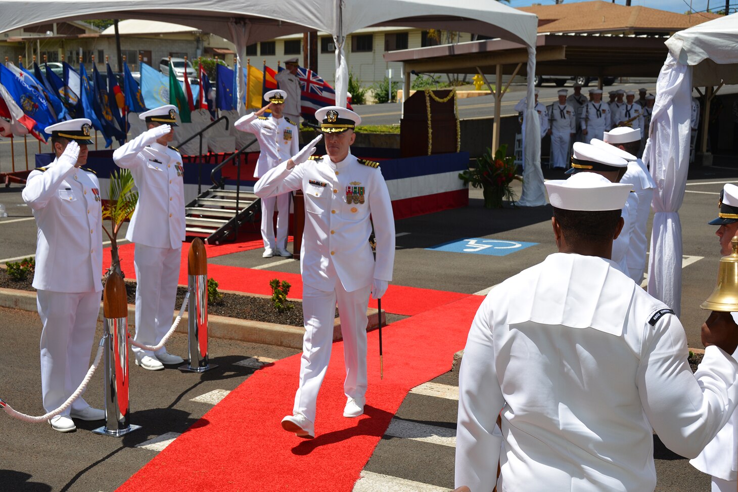 NAVFAC Hawaii Changes Leadership with TimeHonored Naval Ceremony