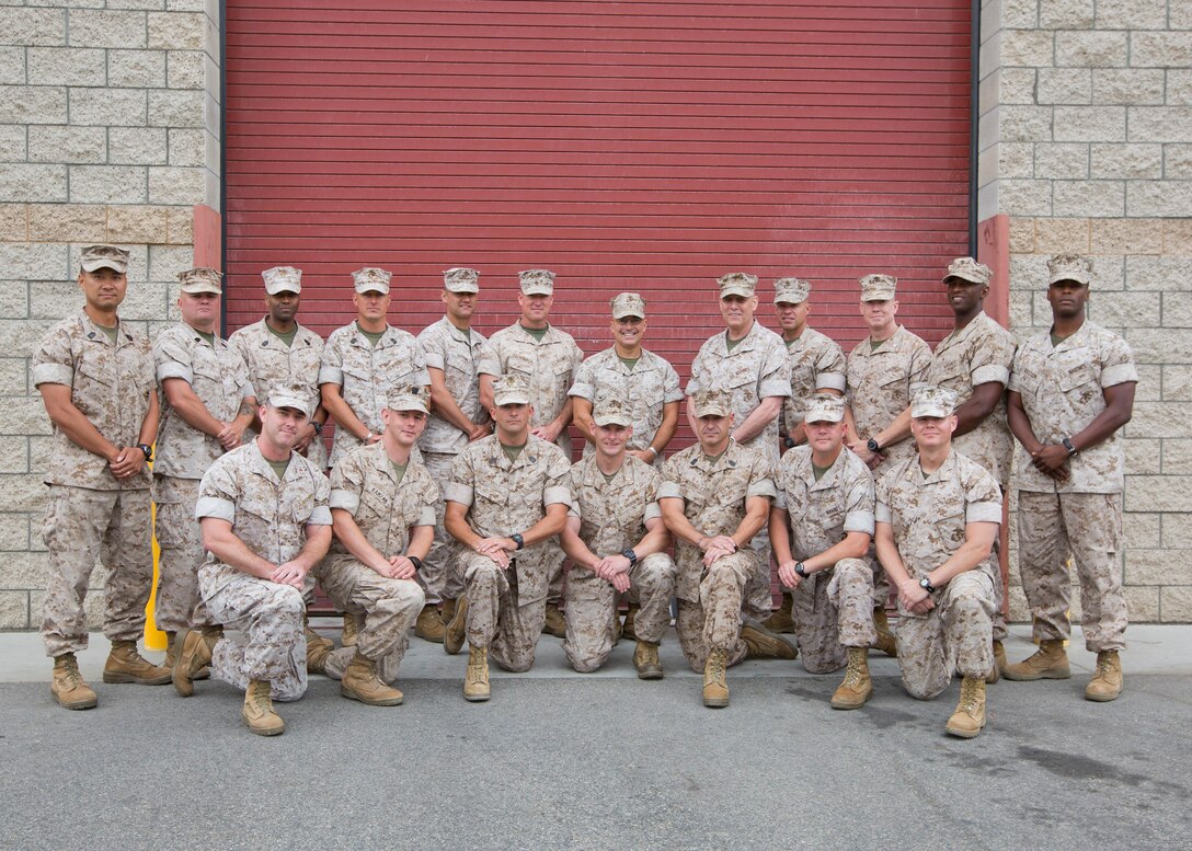The Assistant Commandant of the Marine Corps, Gen. John M. Paxton Jr., visits with Marines on Marine Corps Base Camp Pendleton, Calif., June 9, 2016. (U.S. Marine Corps photo by Sgt. Tia Dufour/Released)