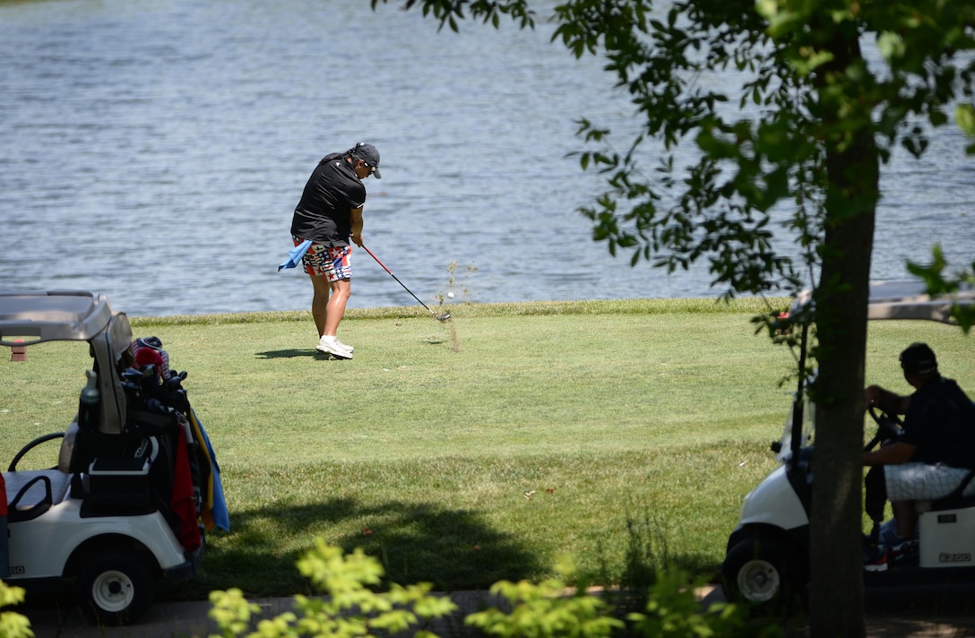 R.J. Thurman, an Army veteran, tees off during the 9th Annual ESPN 980 True Heroes Charity Golf Tournament to benefit the Purple Heart Foundation held at the 1757 Golf Club in Sterling, Va., June 13, 2016. DoD photo by Marvin D. Lynchard