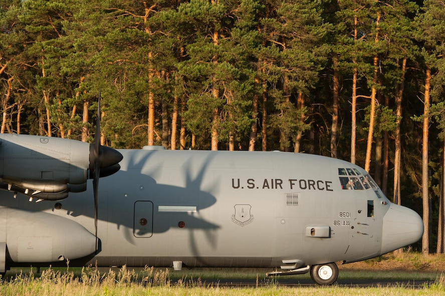 A U.S. Air Force C-130J Super Hercules from Ramstein Air Base, Germany arrives at the Bydgoszcz Airport, Poland, to pick up Airmen from the 821st Contingency Response Group and 512th Airlift Control Flight during Exercise Swift Response 16, June 10, 2016. The Airmen had just completed their mission as a Contingency Response Team during phase one of the exercise. Exercise SR16 is one of the premier military crisis response training events for multinational airborne forces in the world, the exercise has more than 5,000 participants from 10 NATO nations. (U.S. Air Force photo by Master Sgt. Joseph Swafford/Released)