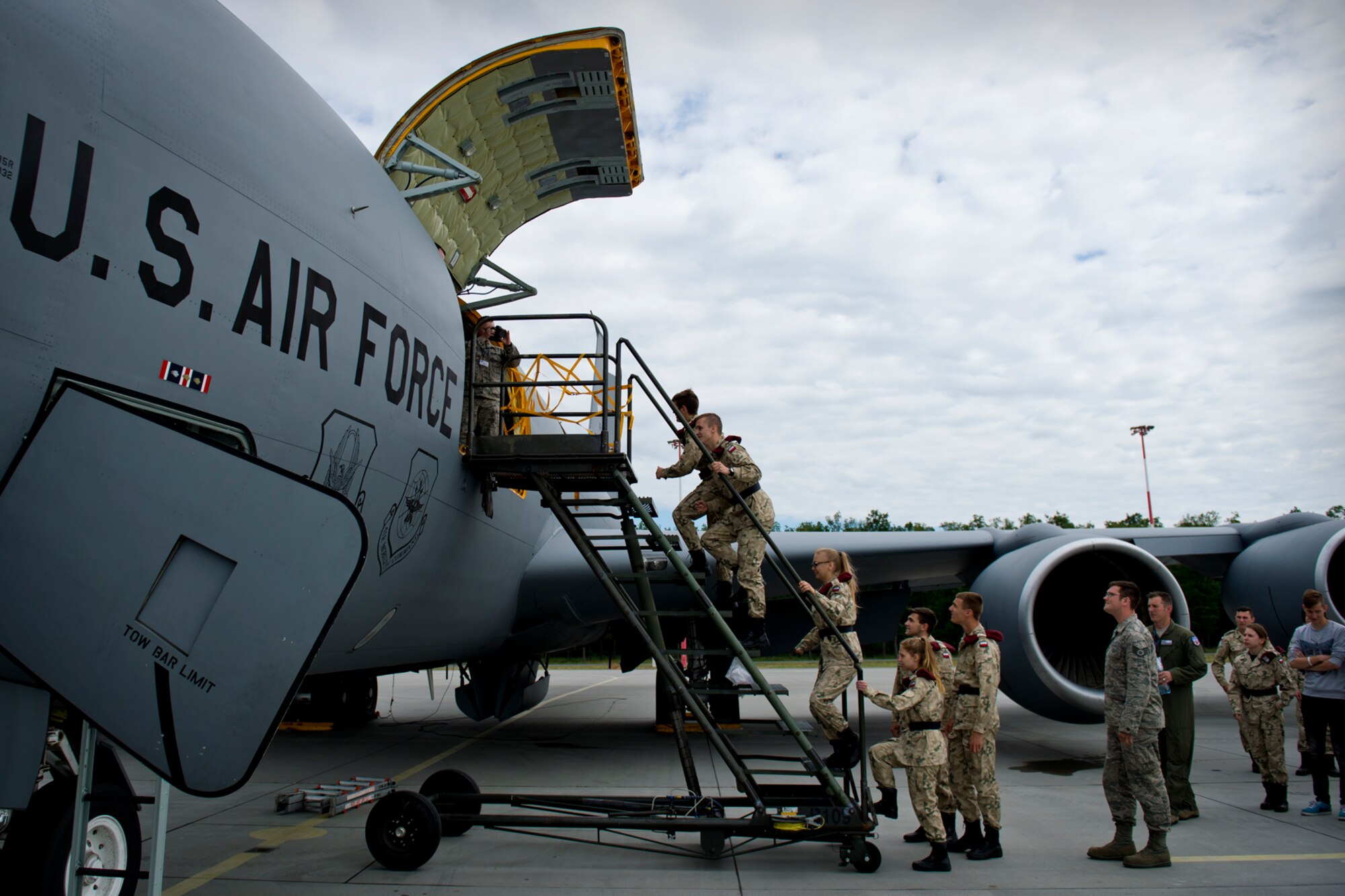 High school students from a military class at Adam Mickiewicz High School Complex, Kleczew, Poland, visit Powidz Air Base, Poland, where the 434th and 100th Air Refueling Wings are based while taking part in Baltic Operations 2016, June 9, 2016. This event allowed a younger generation from Poland to interact with U.S. Airmen and see firsthand how the U.S. Air Force operates. (U.S. Air Force photo/Senior Airman Erin Babis)