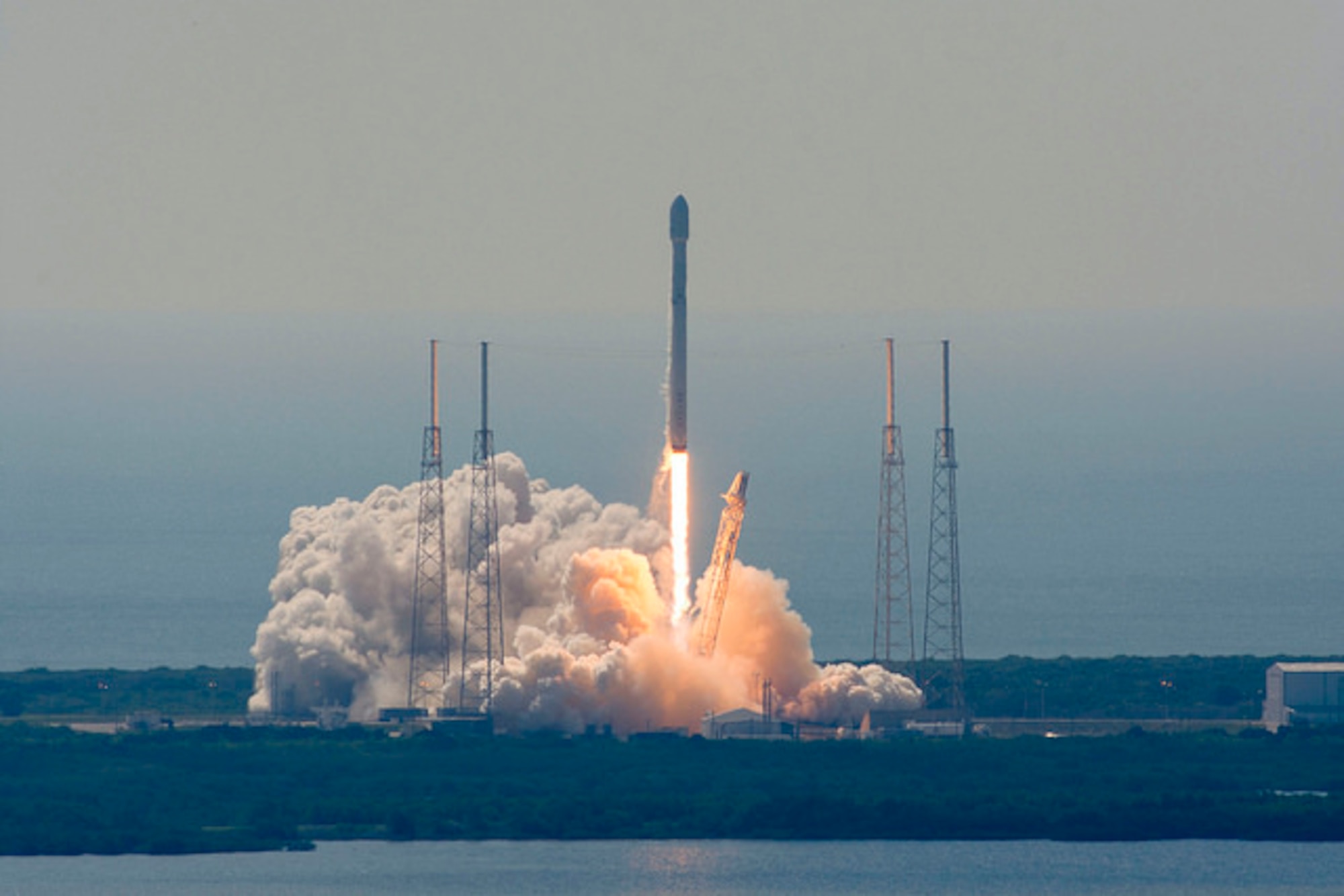 The U.S. Air Force’s 45th Space Wing supported the successful SpaceX Falcon 9 ABS/Eutelsat-2 launch June 15, 2016, at 10:29 a.m. ET from Launch Complex 40 Cape Canaveral Air Force Station, Fla. A combined team of military, government civilians and contractors from across the 45th Space Wing supported the mission with weather forecasts, launch and range operations, security, safety and public affairs. The wing also provided its vast network of radar, telemetry and communications instrumentation to facilitate a safe launch on the Eastern Range. (Courtesy photo by SpaceX/Released)