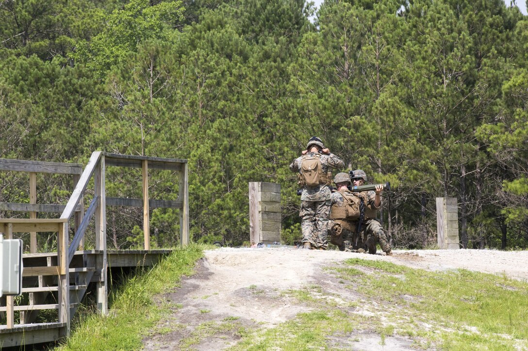Marines with Mobile Assault Company, 2nd Combat Engineer Battalion load a shoulder-mounted multipurpose assault weapon during a live-fire range at Camp Lejeune, N.C., June 16, 2016. The training was conducted in preparation for the battalion’s Deployment For 
Training in August. (U.S. Marine Corps photo by Cpl. Paul S. Martinez/Released)