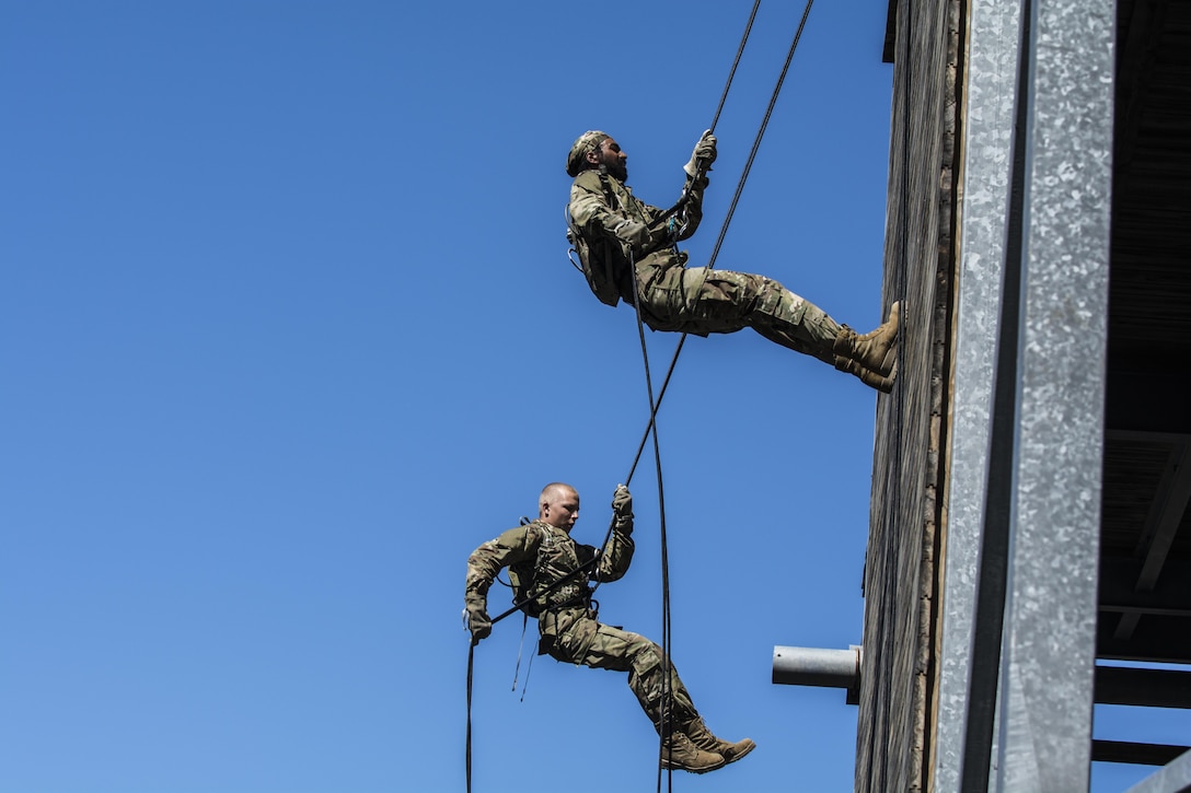 Soldiers rappel down 40-foot wall at Victory Tower at Fort Jackson, S.C., June 8, 2016. Army photo by Sgt. 1st Class Brian Hamilton