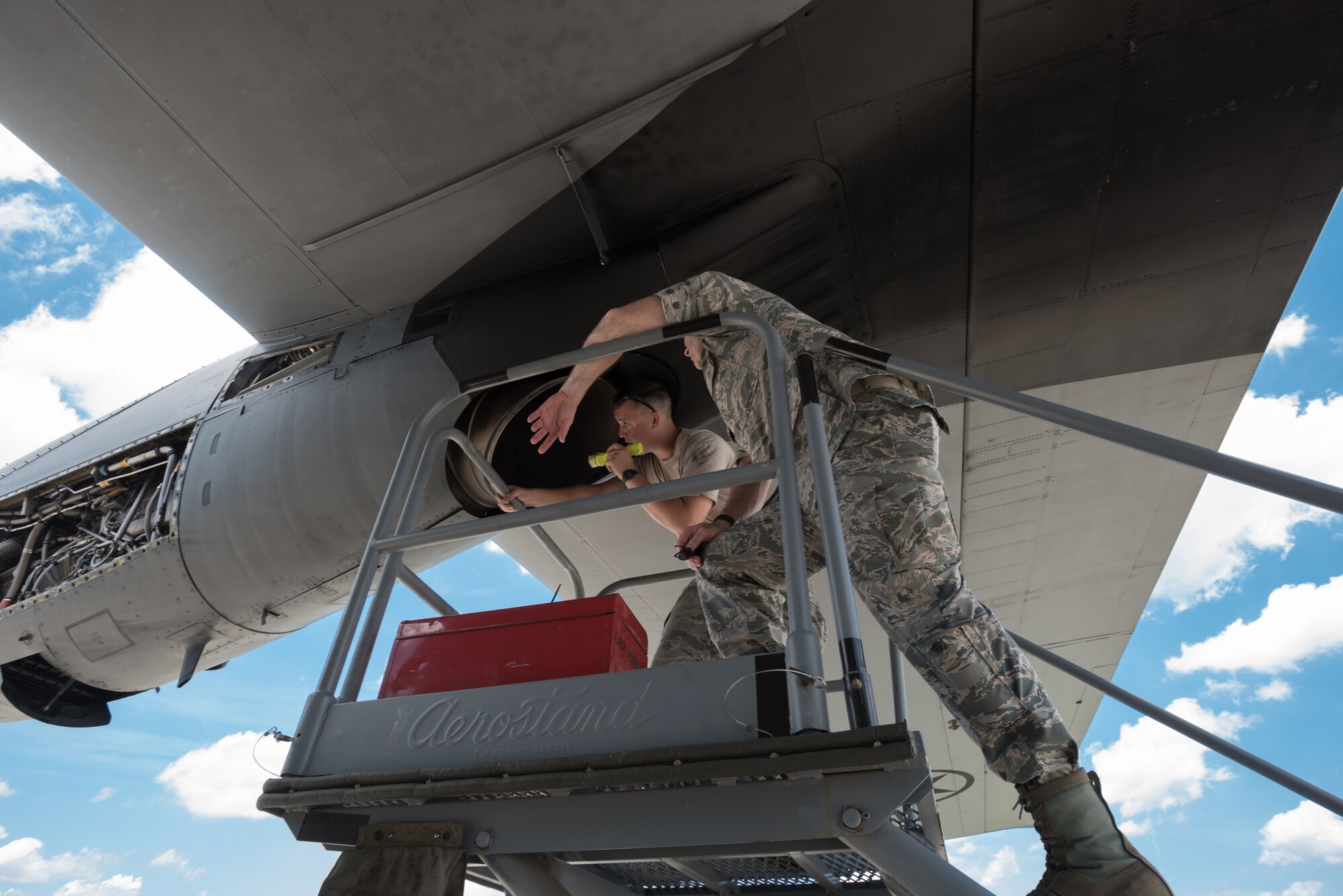 U.S. Air Force Senior Airman Jacob Wilder, a crew chief from the Kentucky Air National Guard’s 123rd Airlift Wing, inspects an exhaust port on a C-130 Hercules aircraft at the Air National Guard’s Air Dominance Center in Savannah, Ga., June 15, 2016. Wilder is attending Maintenance University here, a weeklong course designed to provide intensive instruction in aircraft maintenance. Now in its eighth year, Maintenance University is sponsored by the 123rd Airlift Wing. (U.S. Air National Guard photo by Lt. Col. Dale Greer)