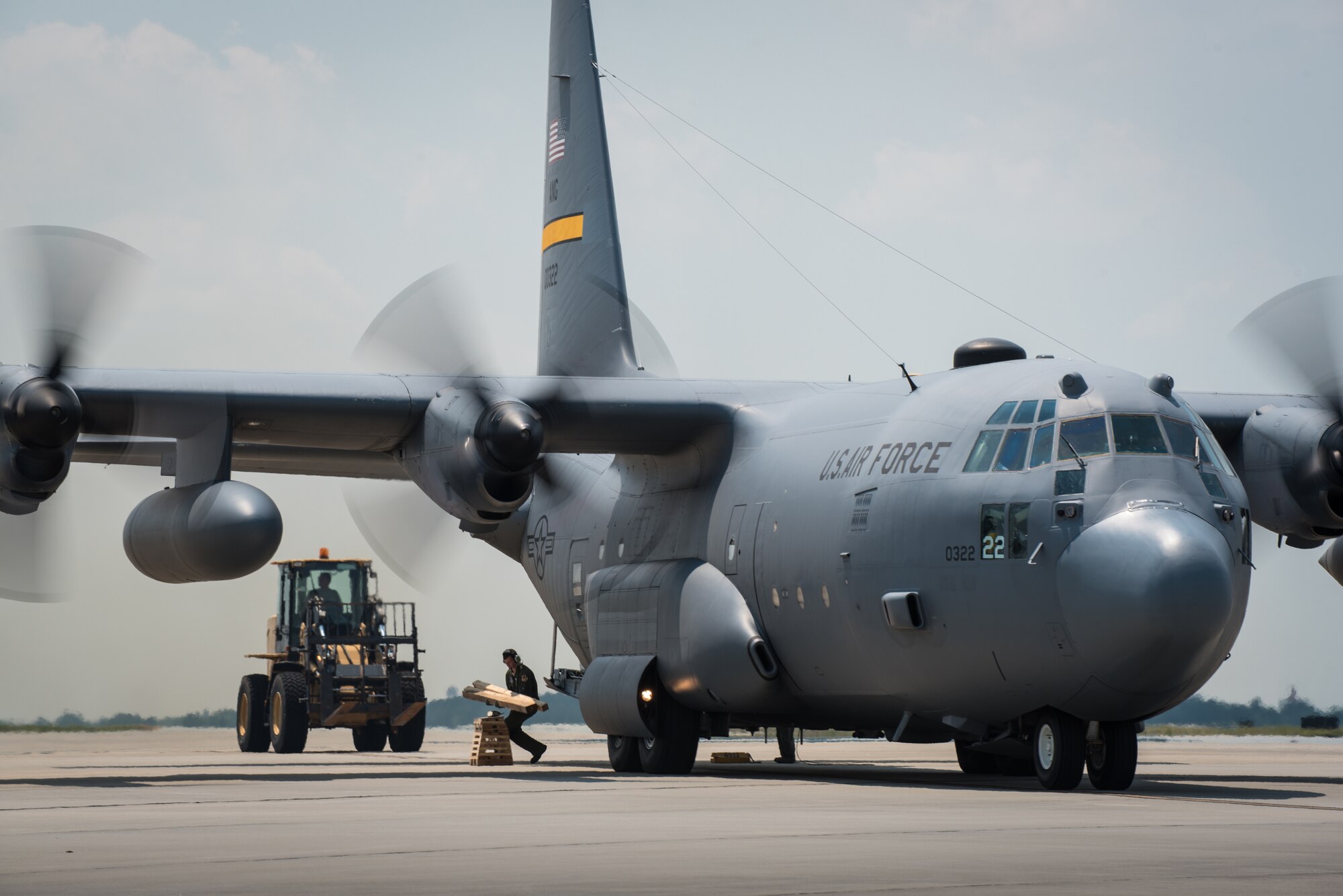 An aerial porter from the Kentucky Air National Guard’s 123rd Airlift Wing waits to offload cargo from a Connecticut Air National Guard C-130 Hercules aircraft at the Air National Guard’s Air Dominance Center in Savannah, Ga., June 13, 2016. Airmen from the Connecticut unit are participating in Maintenance University here, a weeklong course designed to provide intensive instruction in aircraft maintenance. Now in its eighth year, Maintenance University is sponsored by the 123rd Airlift Wing. (U.S. Air National Guard photo by Lt. Col. Dale Greer)